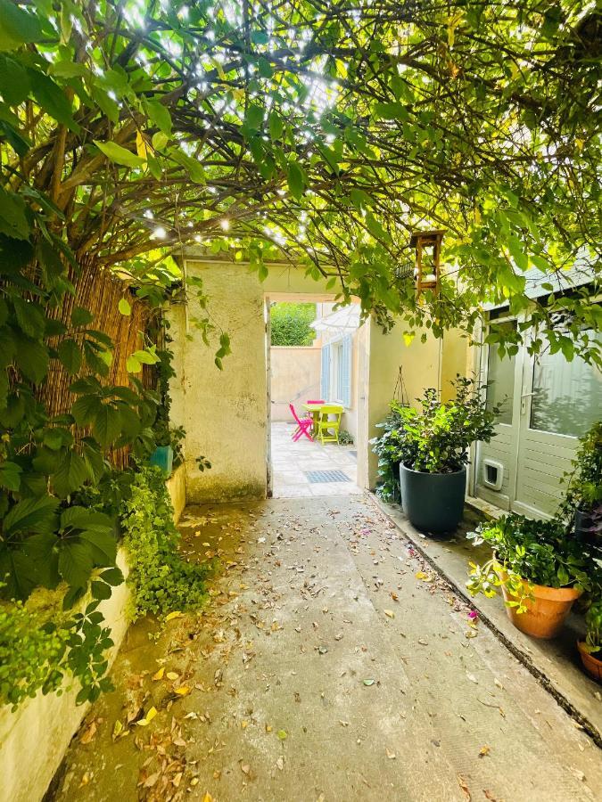 La Petite Maison Dans La Croix Rousse Lyon Exterior foto